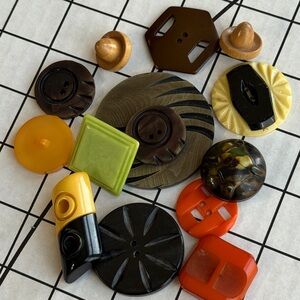Vintage Button Lot – Art Deco & MCM Plastic Buttons | Mixed Shapes & Colors